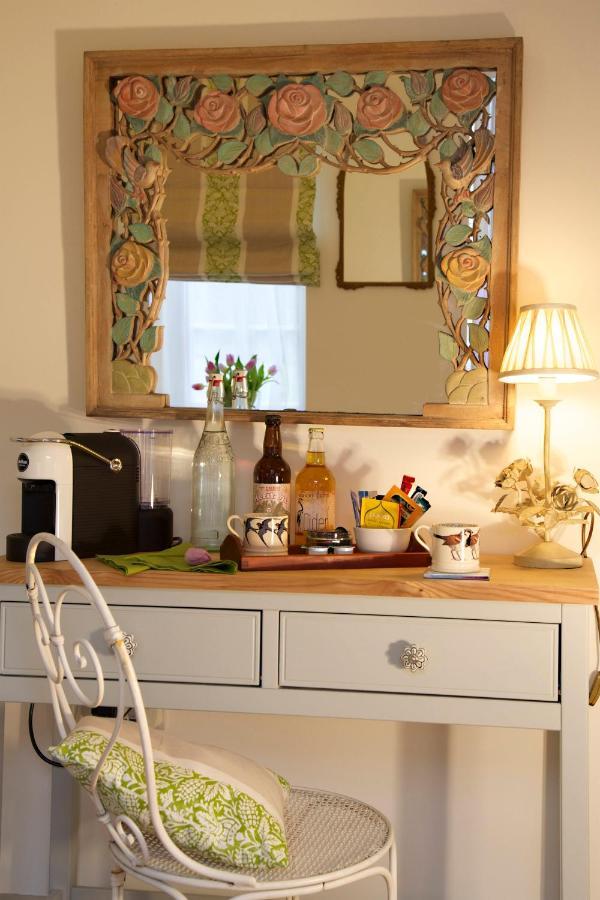Bed and Breakfast The Coach House Rudgwick Esterno foto